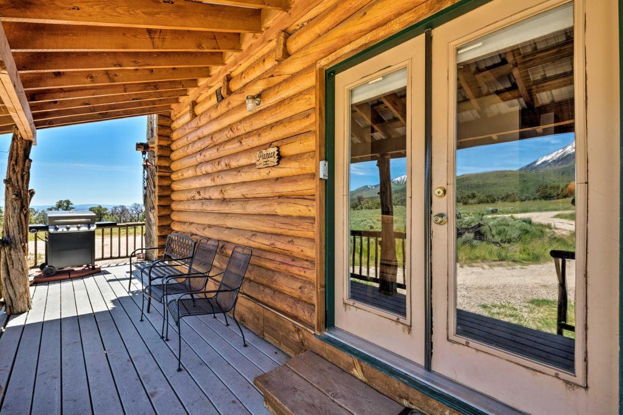 Cabin With Fire Pit, Views And Bbq 18 Mi To Moab! Esterno foto